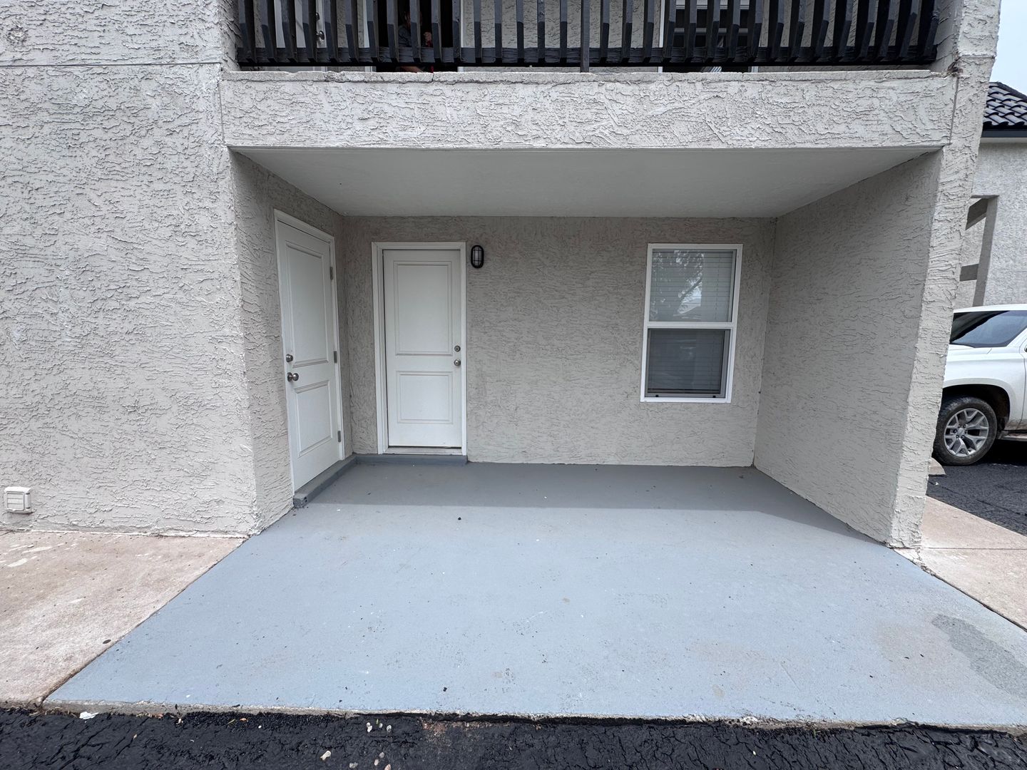 Roswell Apartment: 407  W Tilden