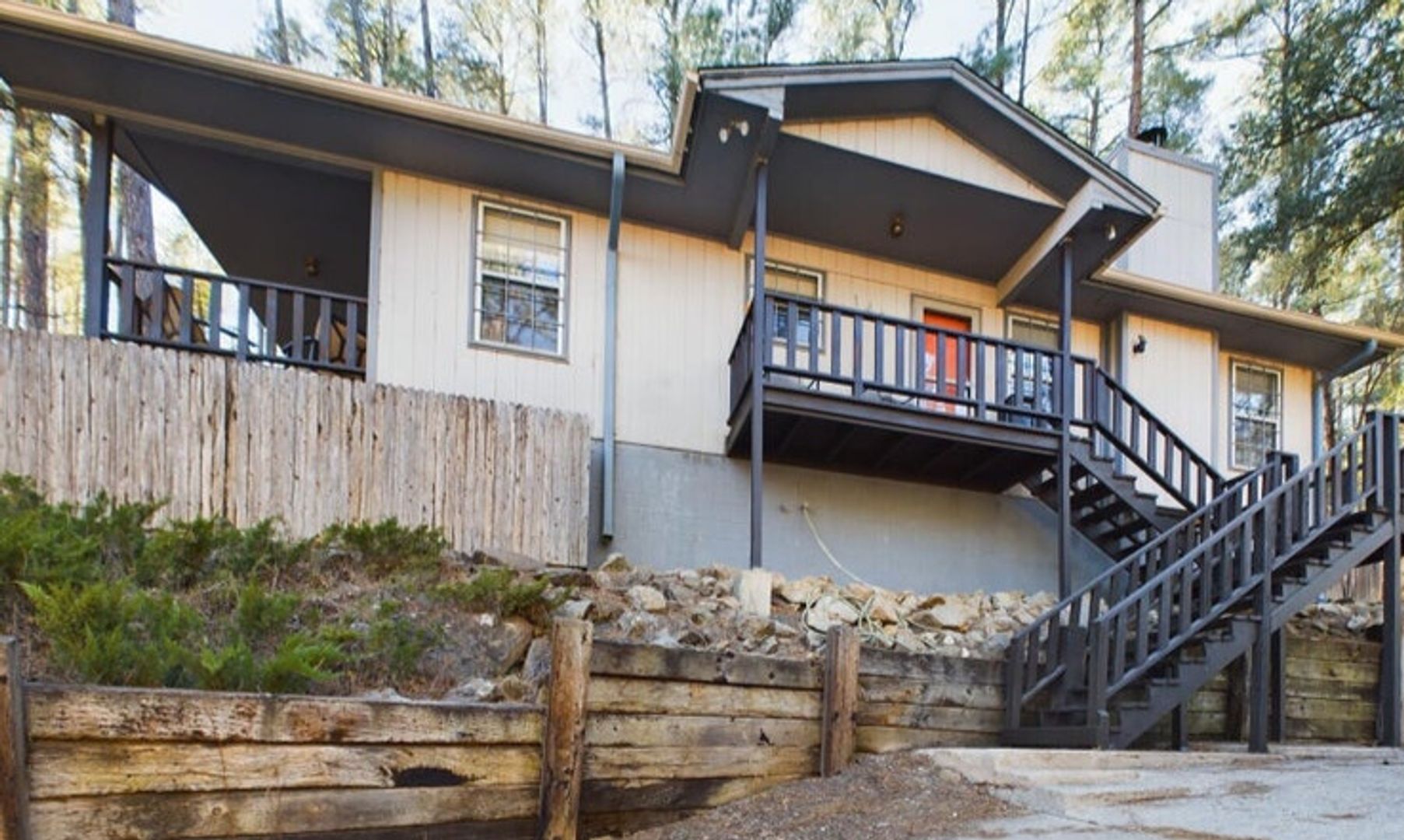 Ruidoso House: 141 Brady Canyon Road