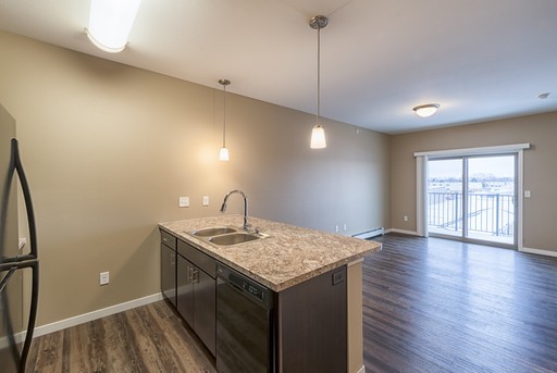 Northtown Crossing - Pet Friendly, Student-Focused Apartments Close to NDSU! – photo 1