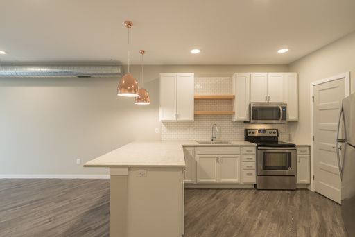 300lime - Amenity Packed Modern Apartments in Downtown Fargo! – photo 1