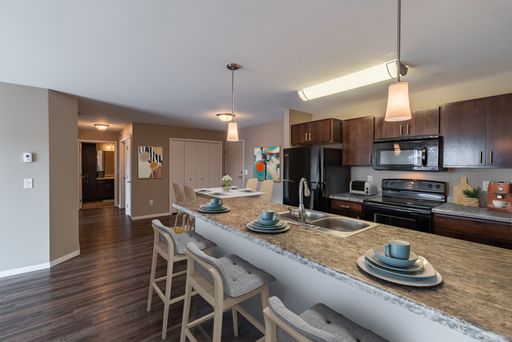Stonecrest Apartments - Modern, Spacious Feel in Pet Friendly Apartments! – photo 1