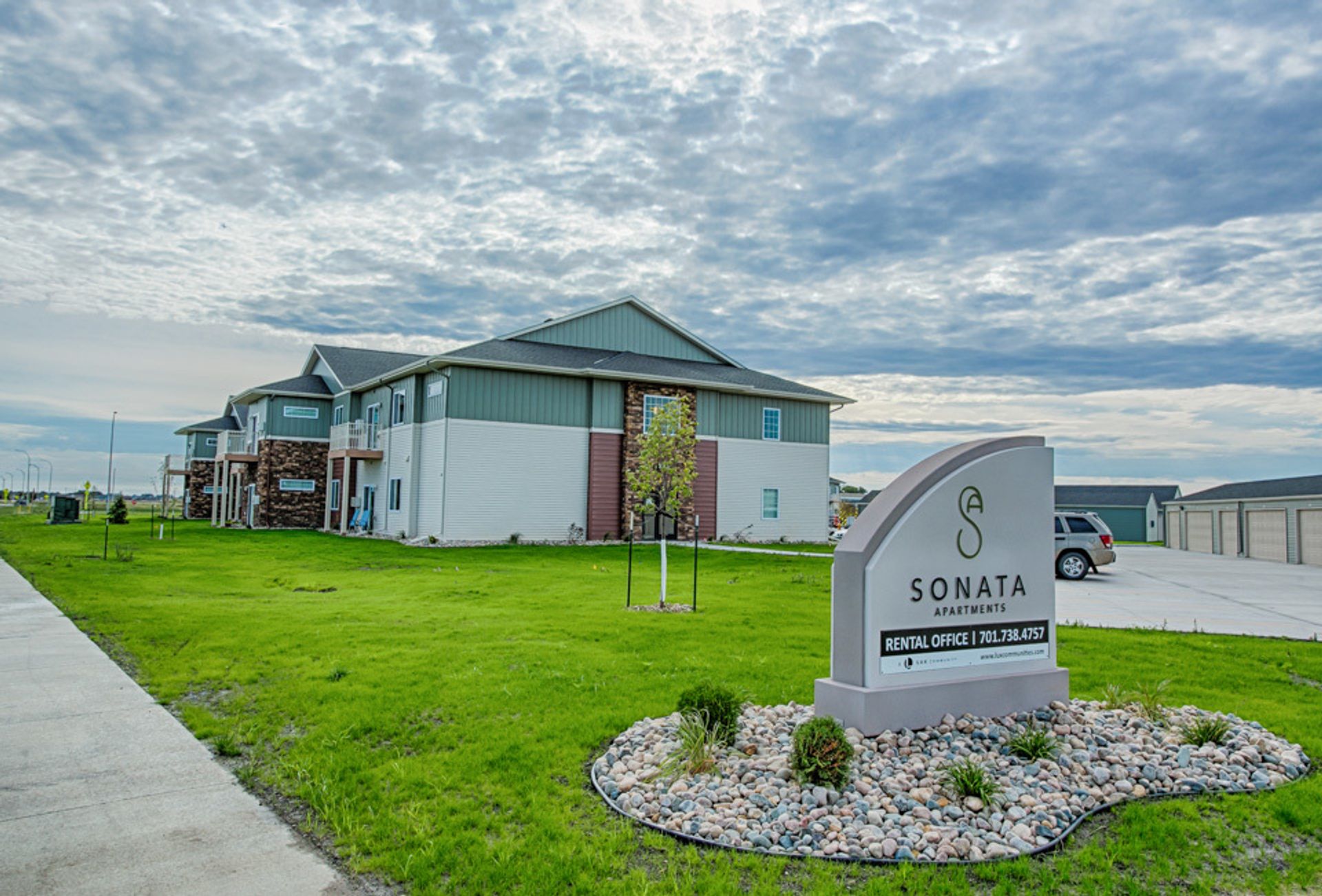 Grand Forks Apartment: 4050 34th St S