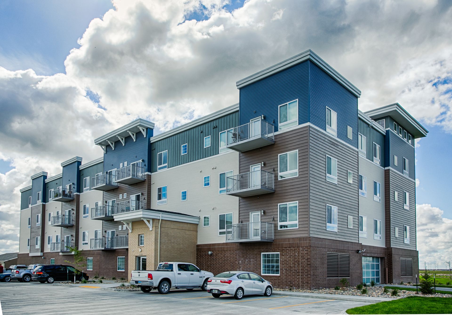 Fargo Apartment: 5000 28th Ave S