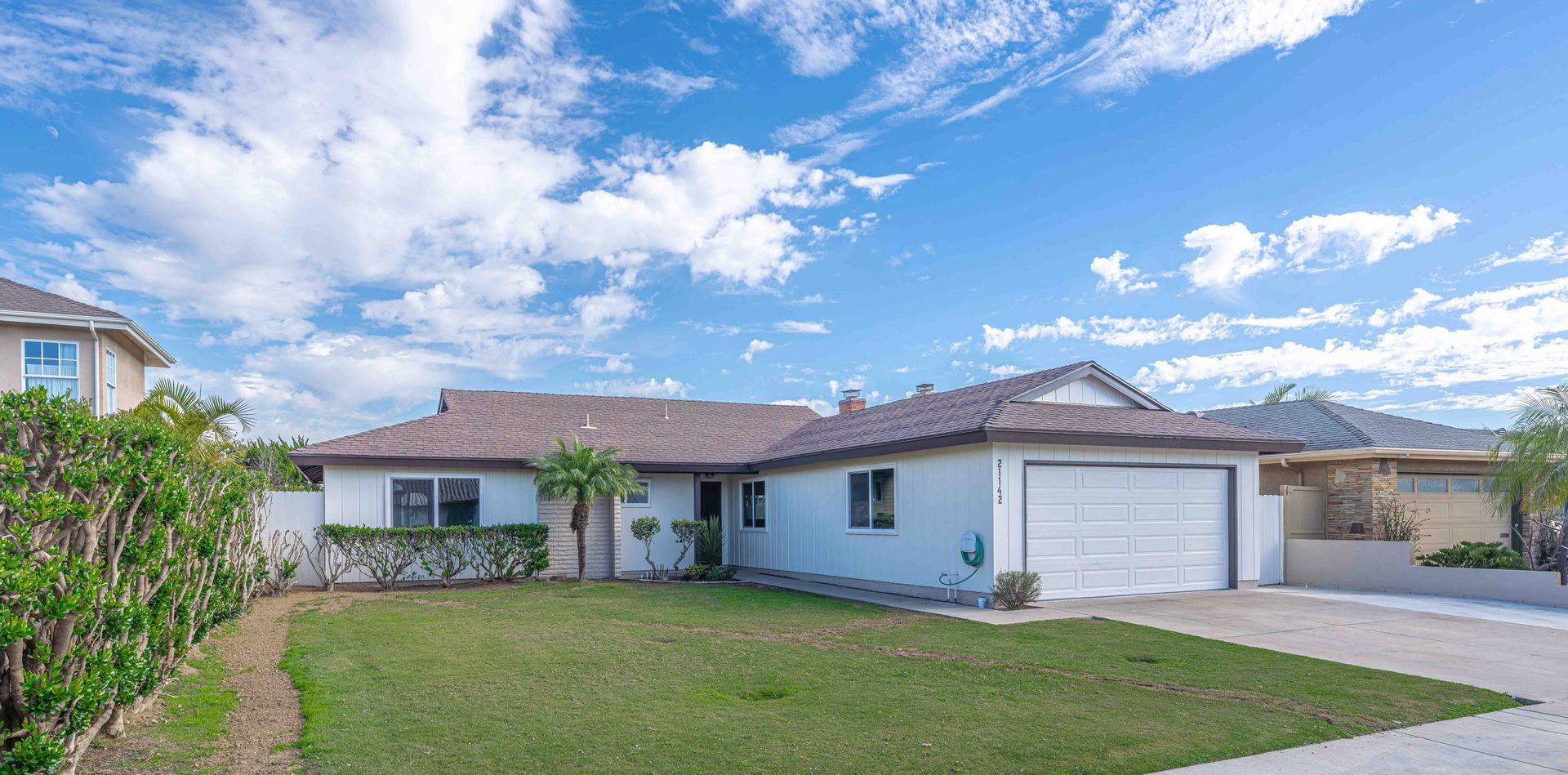 Huntington Beach House: 21142 Miramar Ln