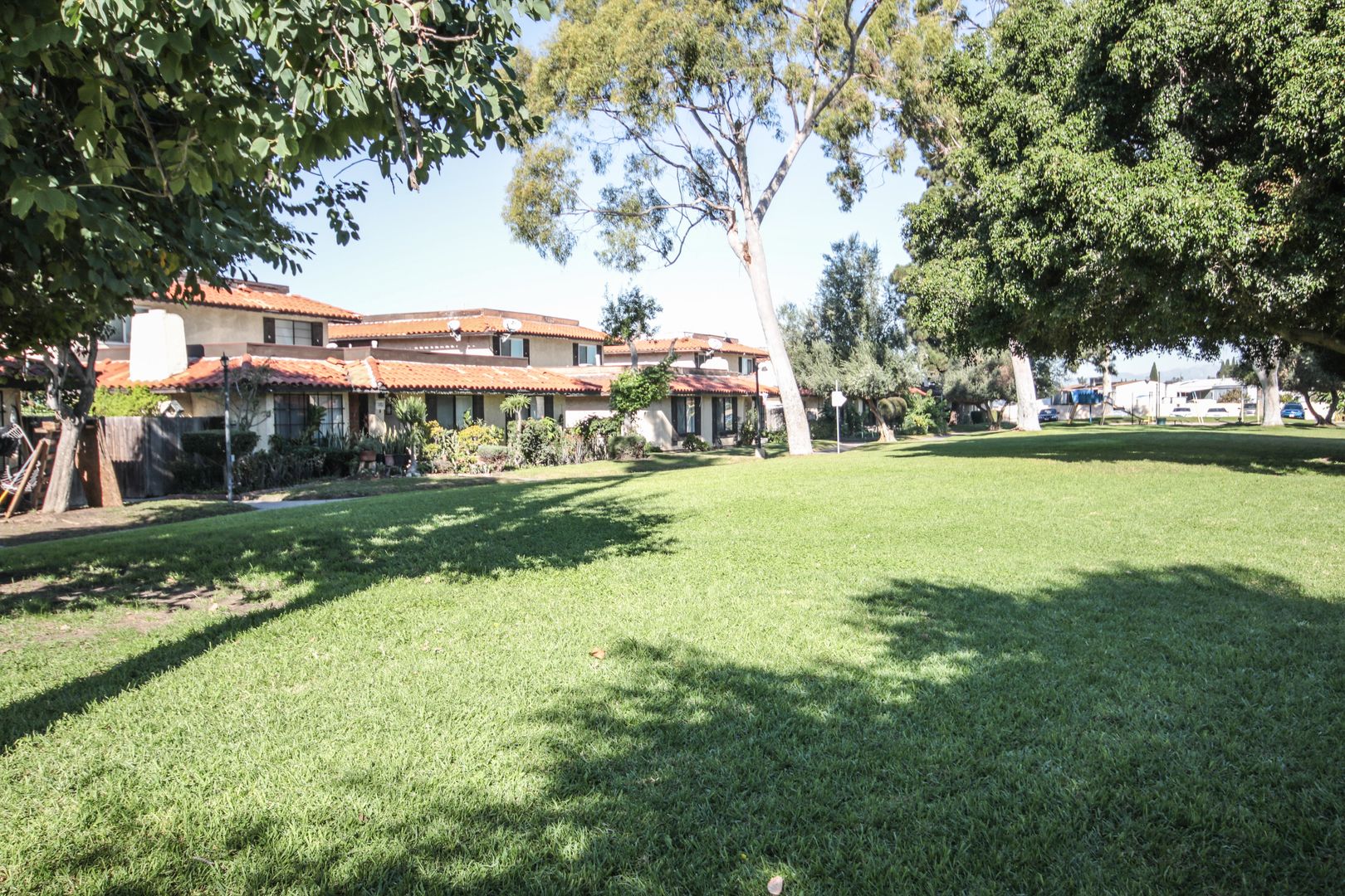 Santa Ana Condo: 3951 W Mcfadden Ave. Apt. B