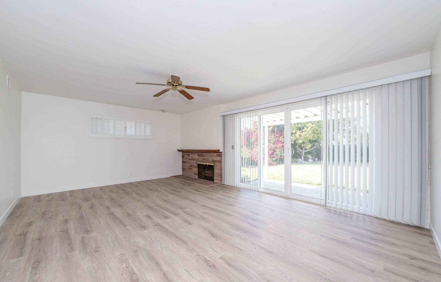 Anaheim House: 1203 W Laster Avenue