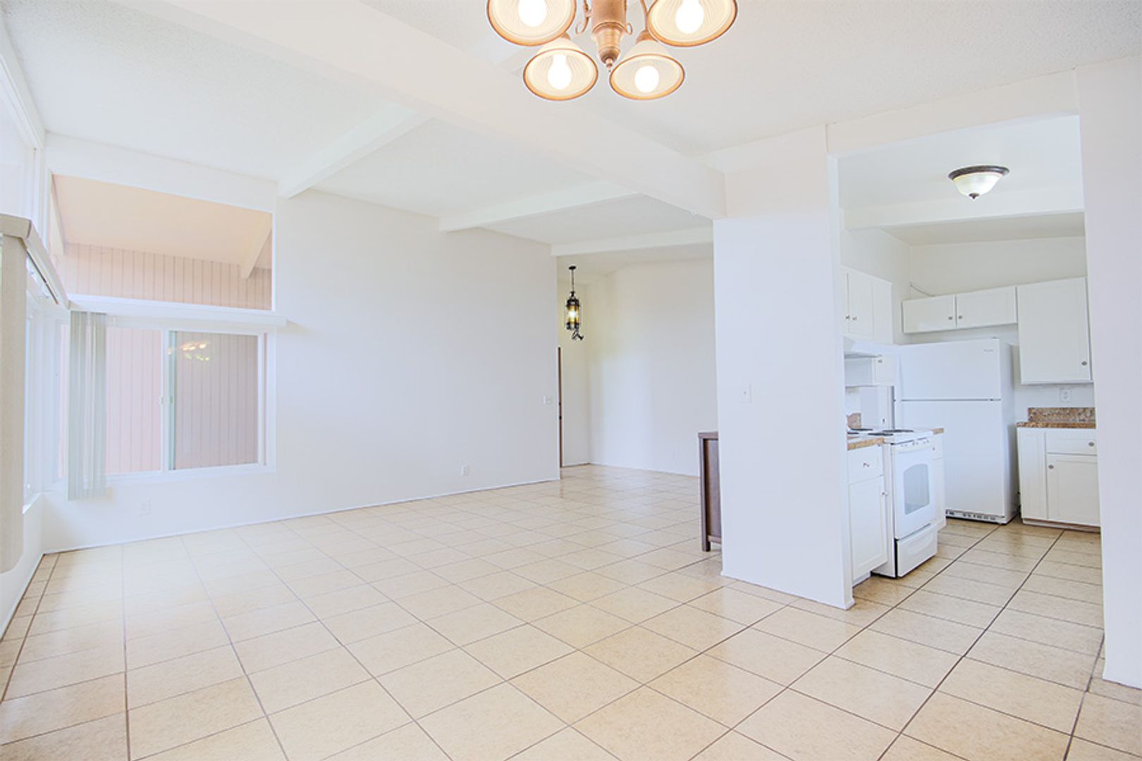 Huntington Beach Apartment: 5542 Fernhill Cir.
