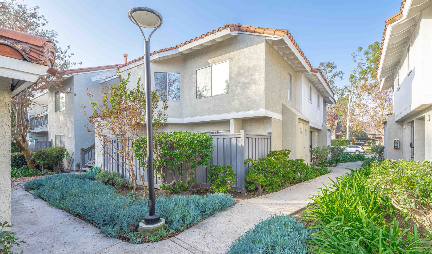 Irvine Townhome: 415 Tangelo