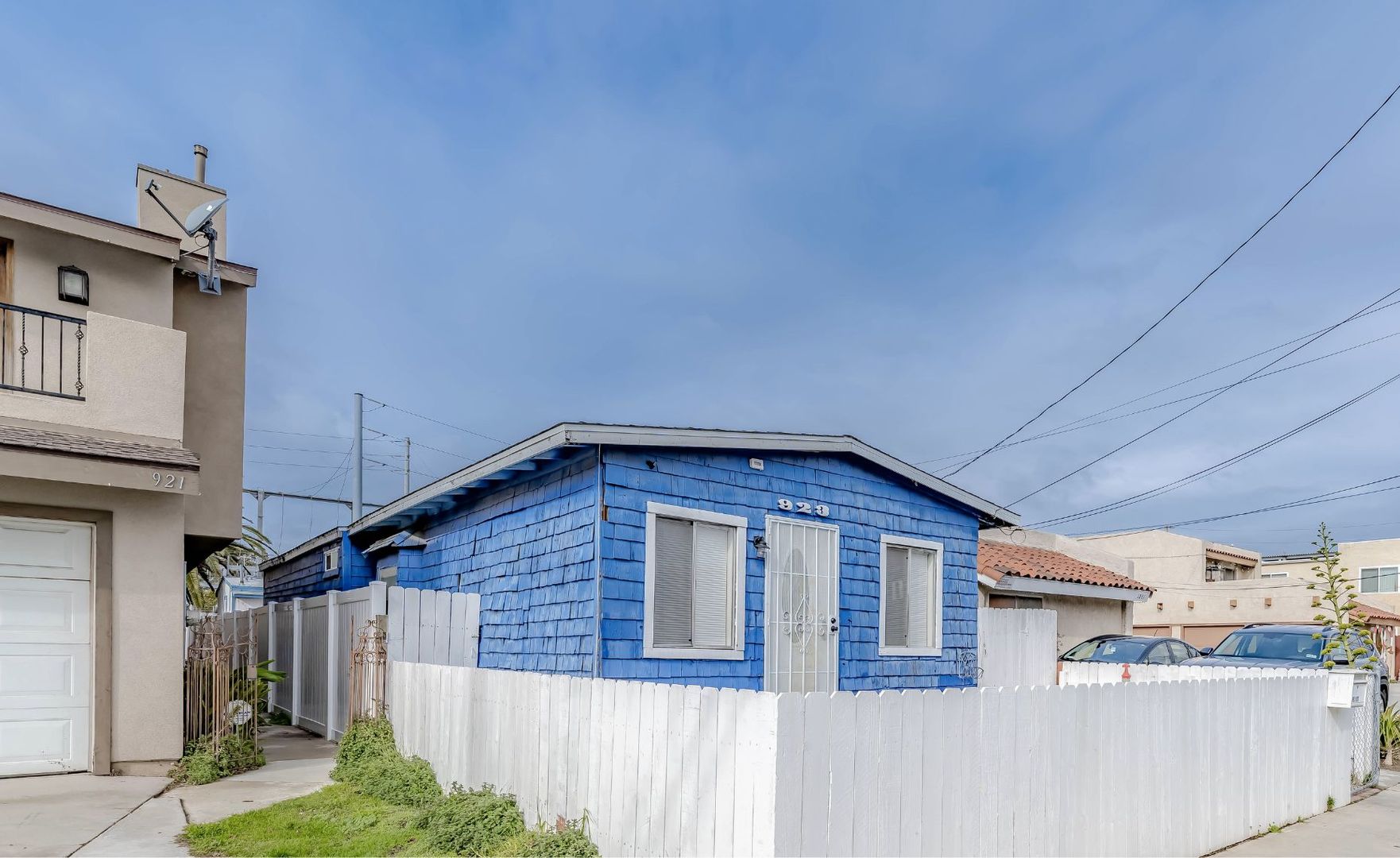 Huntington Beach House: 923 Alabama Street