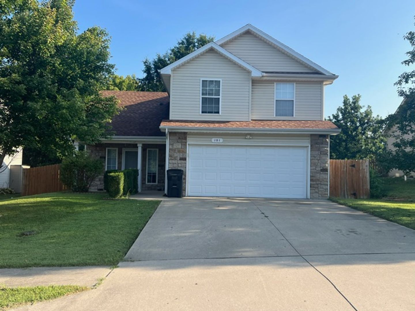 Columbia House: 101 Amazon Dr.