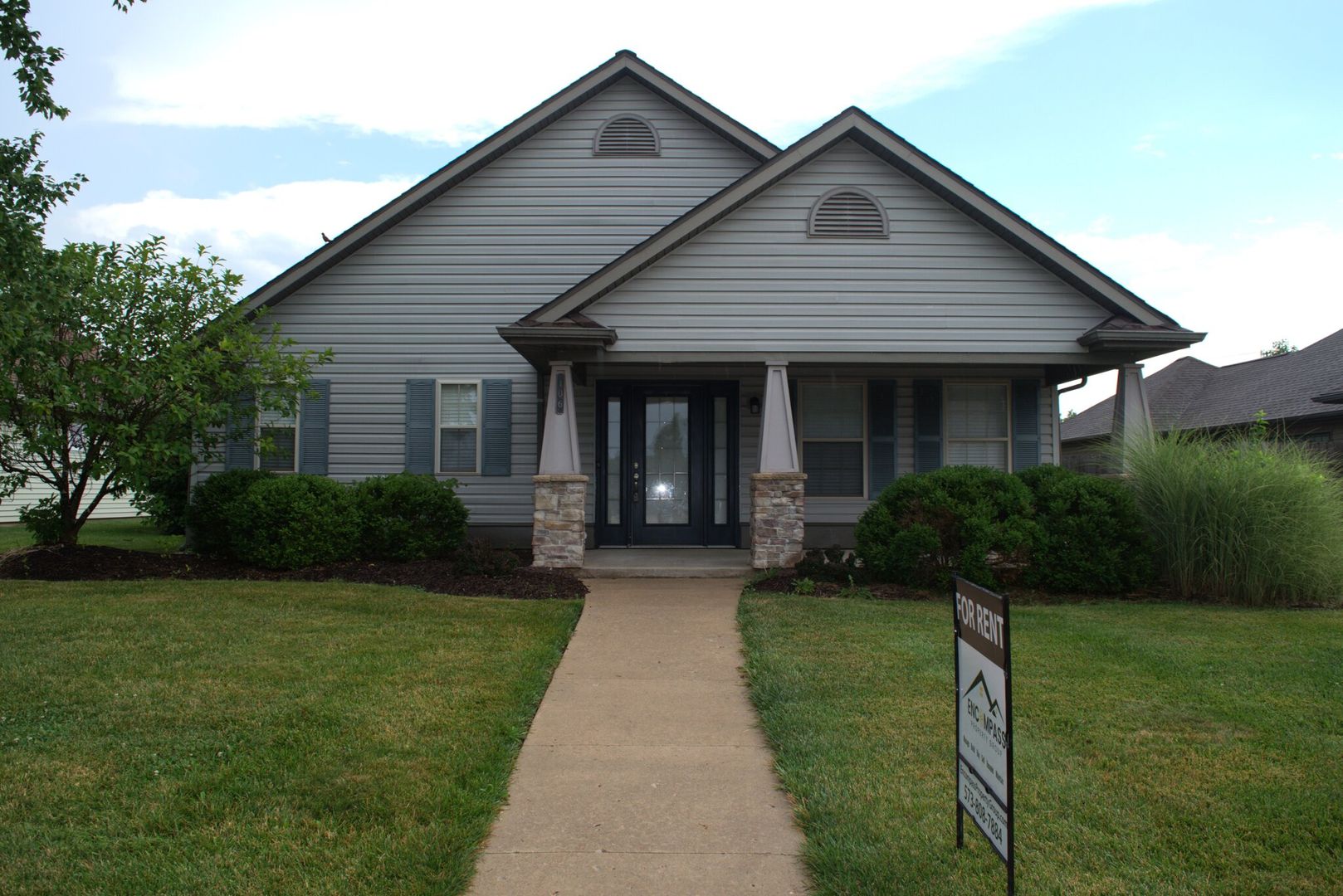 Columbia House: 106 Corcoran Dr.