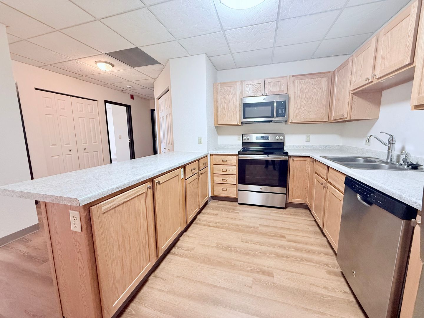 Duluth Apartment: 300 West Michigan Street