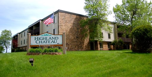 Highland Chateau – photo 1
