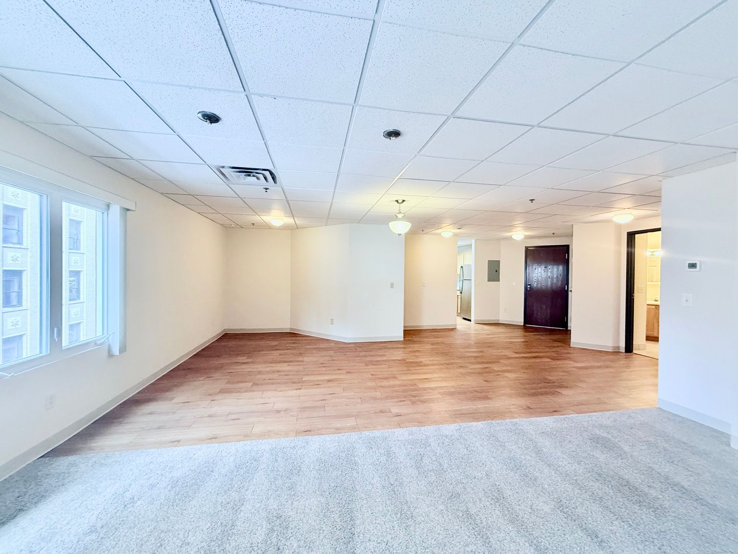 Duluth Apartment: 300 West Michigan Street