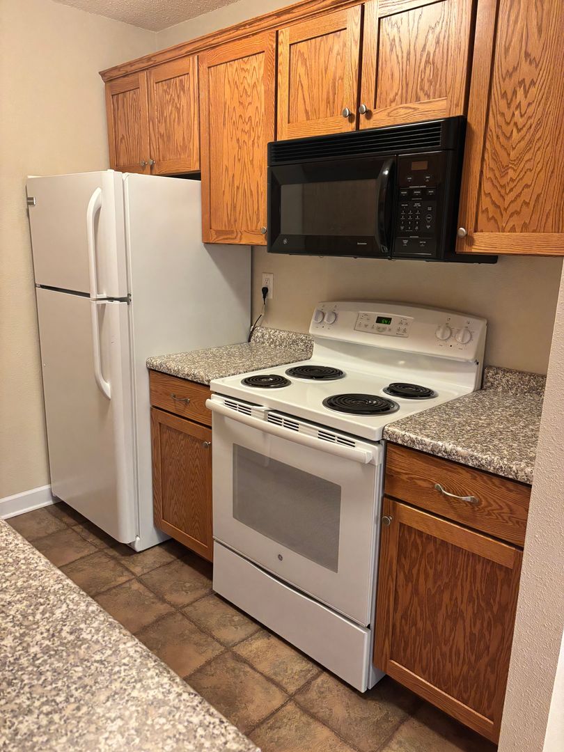 Duluth Apartment: 1408 Maple Grove Road