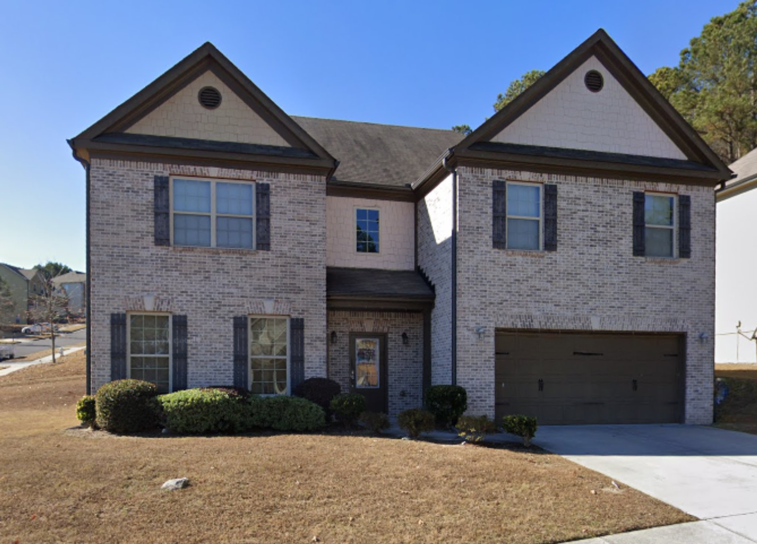 Lawrenceville House: 906 Sand Lane