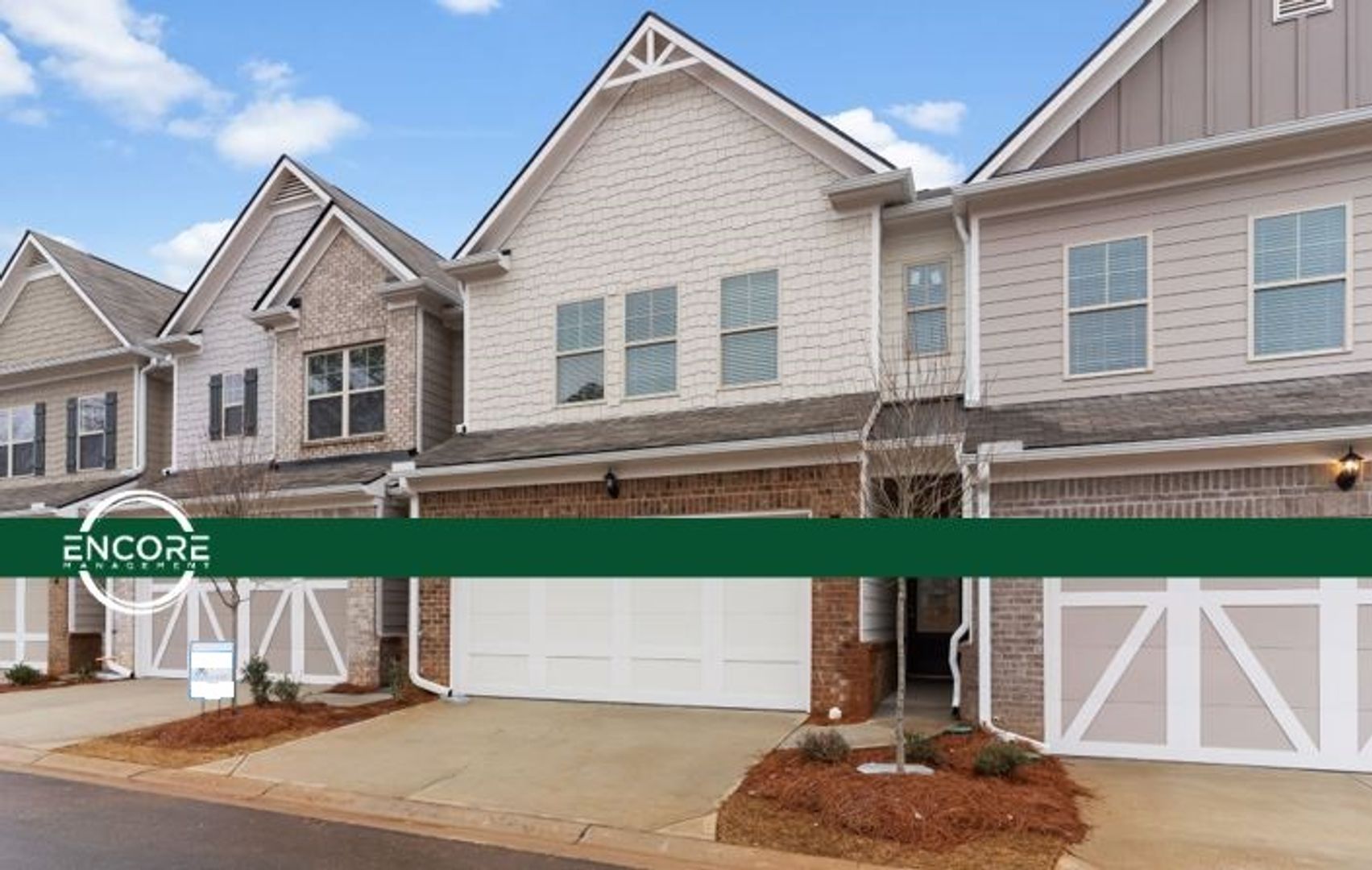 Woodstock House: 385 Cherryhill Lane
