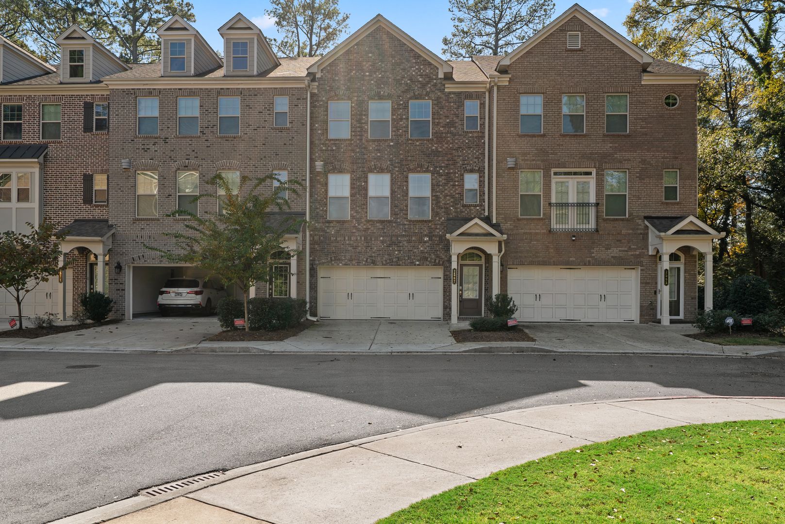 Chamblee Townhome: 2567 Clairebrooke Pointe-1
