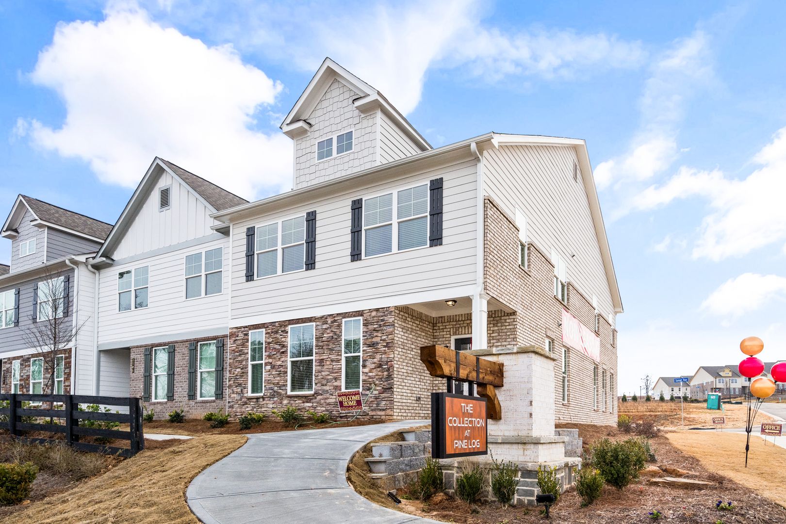 Conyers Townhome: 1266 Woodlyn Ch Ne