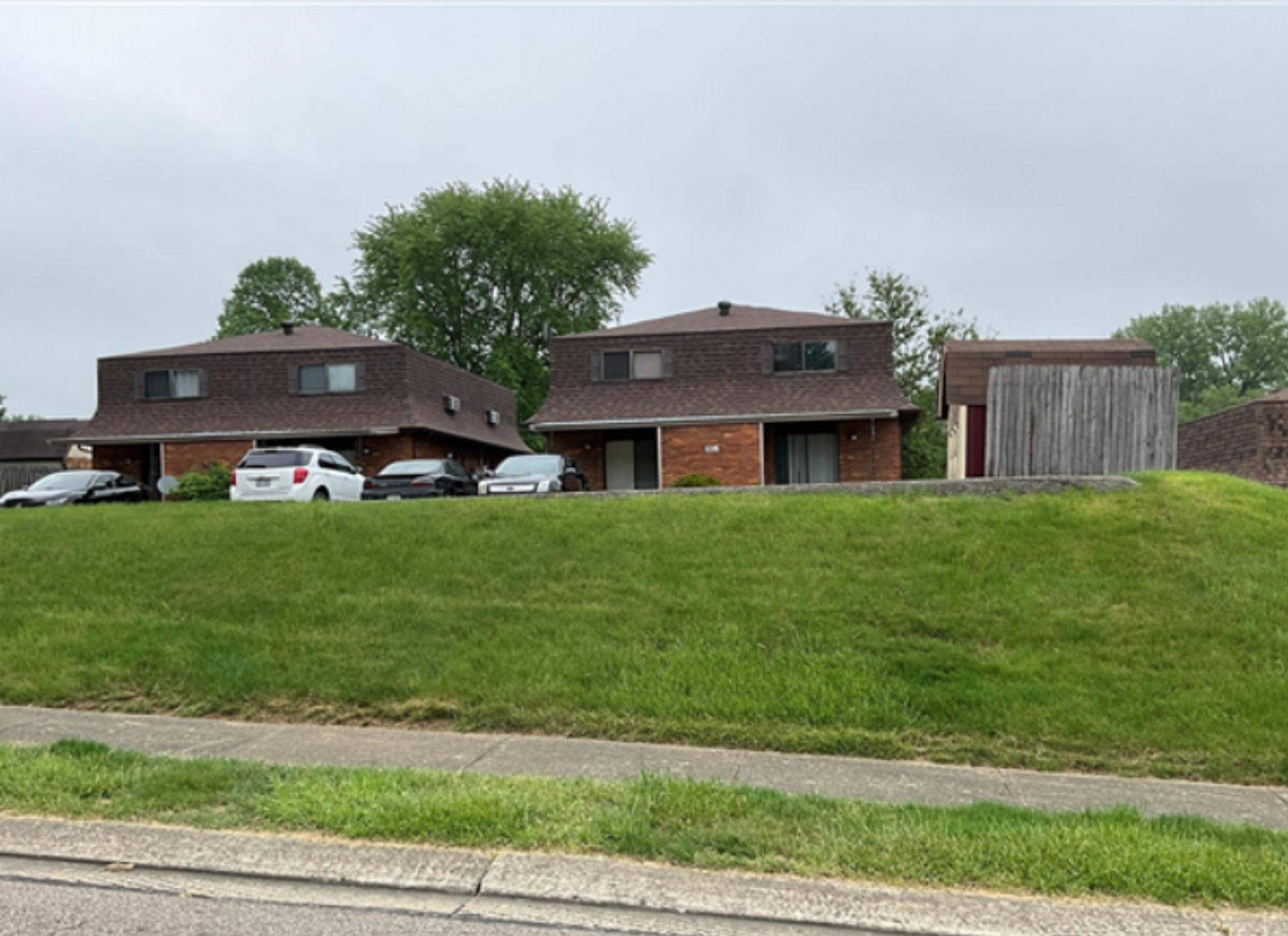 Heath Apartment: 1235 Nadine Dr