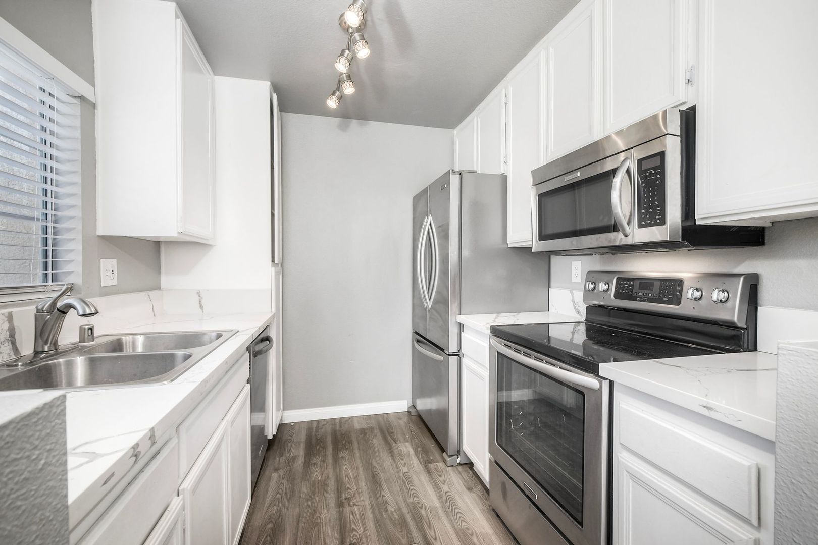 San Diego Condo: 7349 Calle Cristobal Unit 177