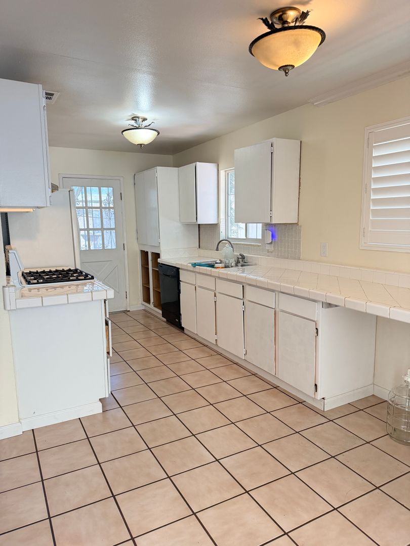 Chula Vista House: 1 Orlando Ct