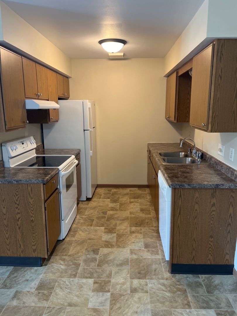 West Bend Apartment: 2115 Sylvan Way