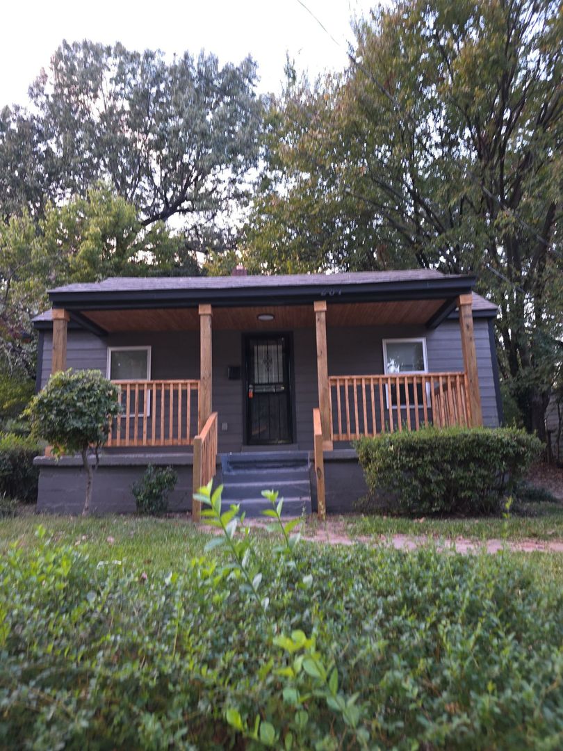 287 Harrell St 2 of 7