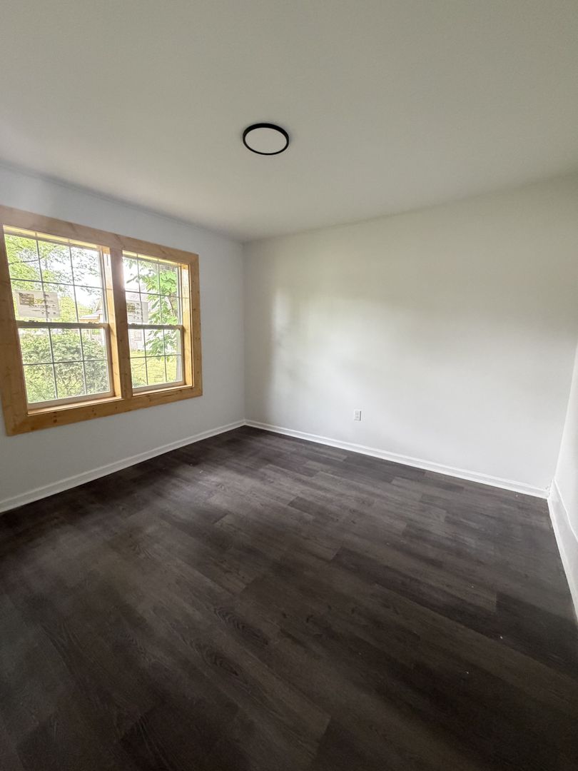 2577 Selman Ave 6 of 7