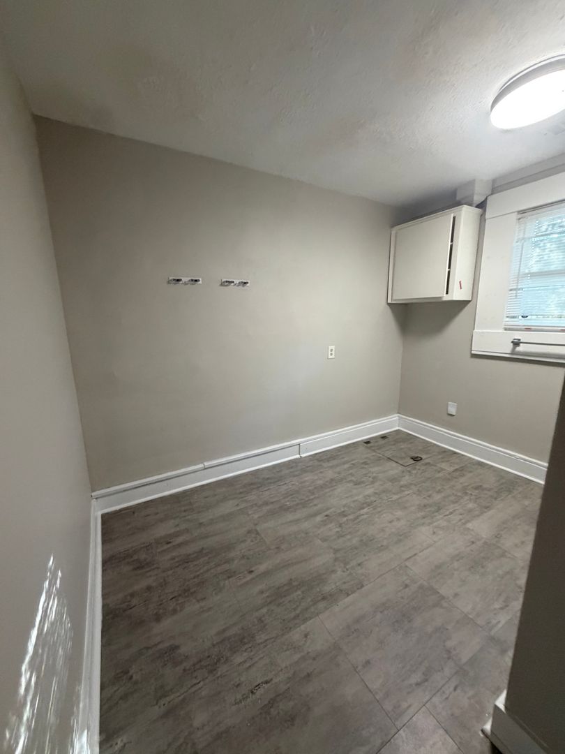 1833 Walker Ave 10 of 12