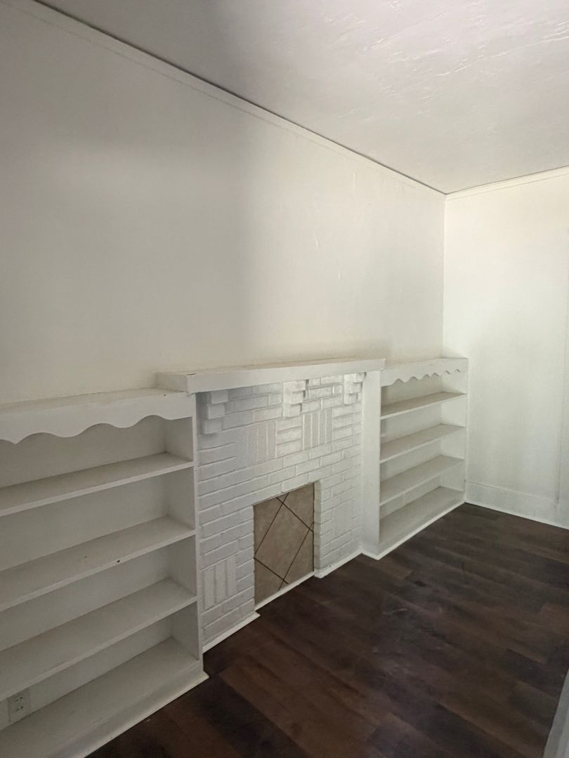 3232 Coleman Ave 3 of 12