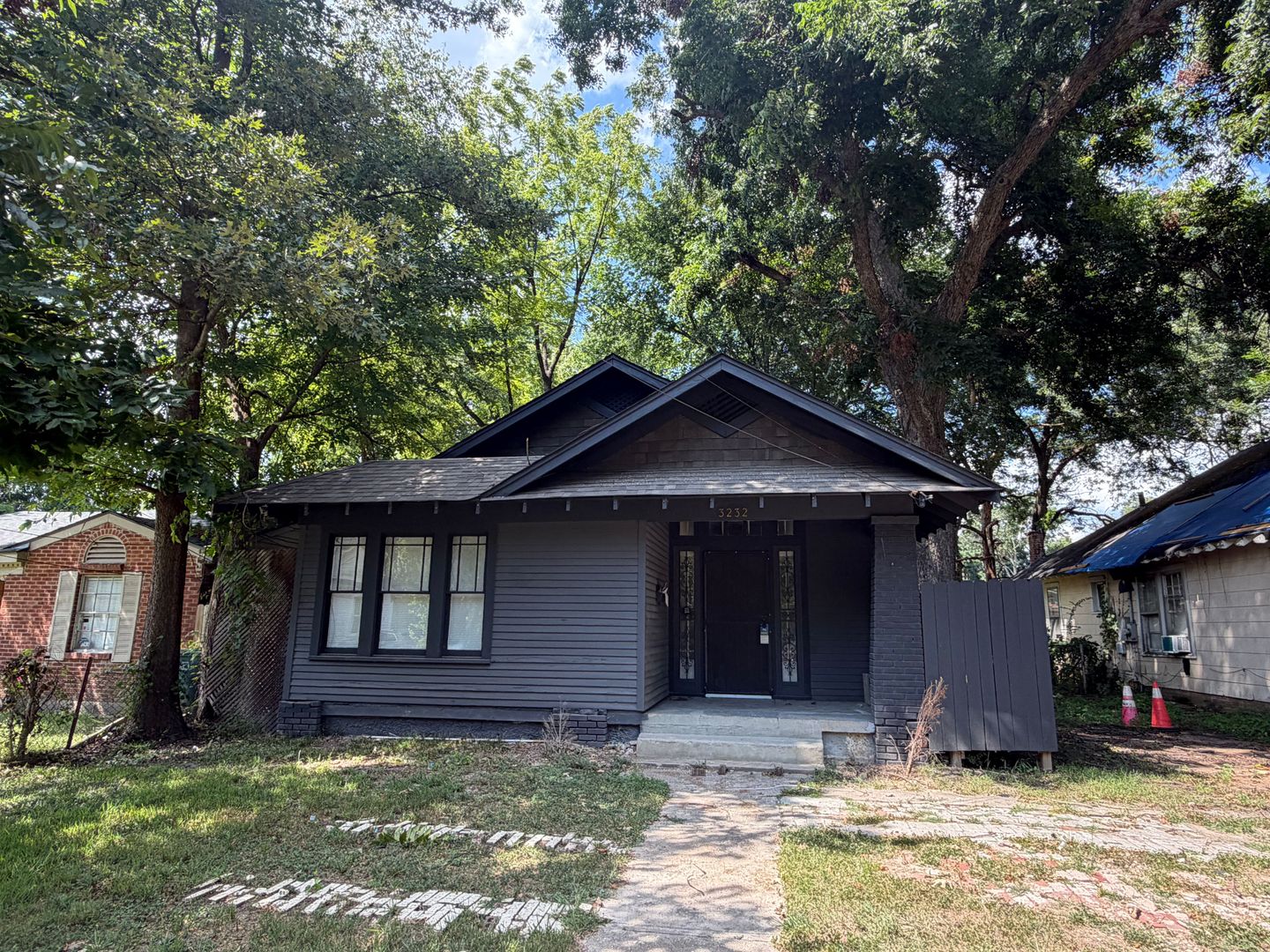 Memphis House: 852 Marianna St