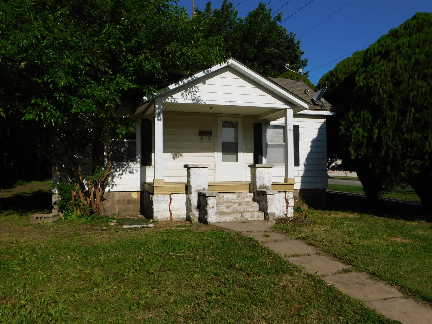 2 Bedroom 1 Bath Home in El Dorado