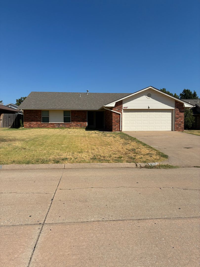 Enid House: 4402 Briar Creek Rd