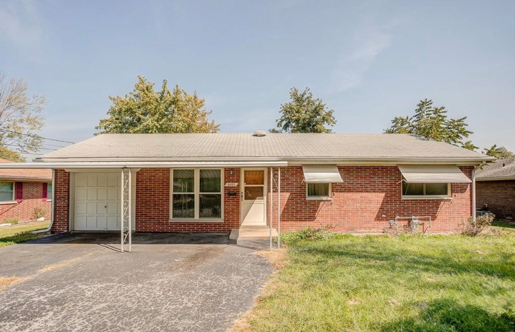 Belleville House: 6105 W Washington Street