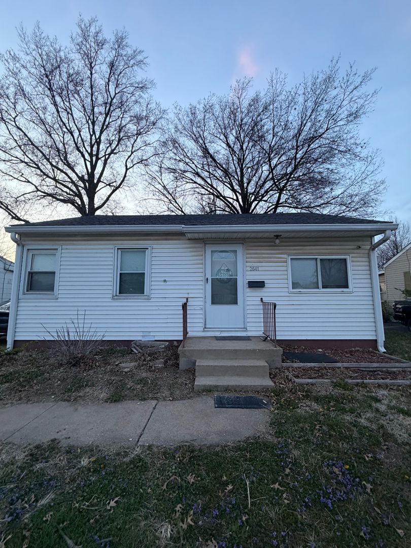 Granite City House: 2641 Center Street