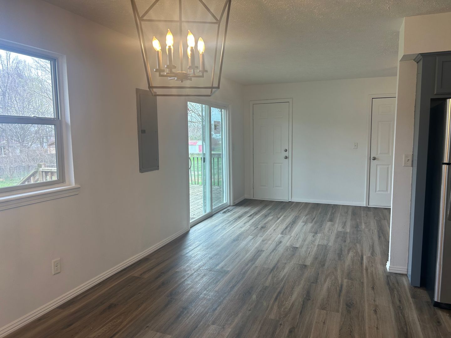 107 Maple St. 4 of 12