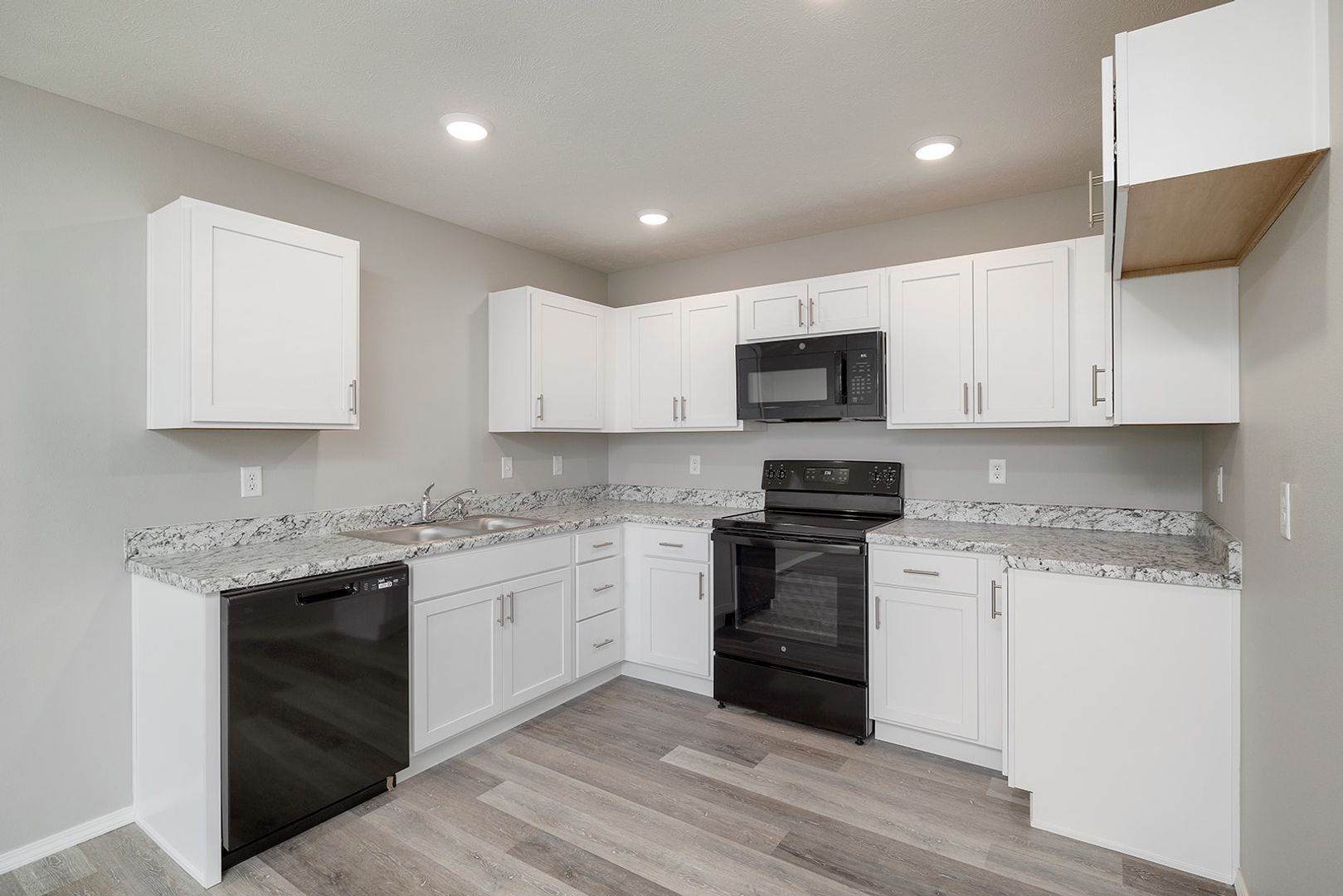 Republic House: 1265 S Choctaw Rd