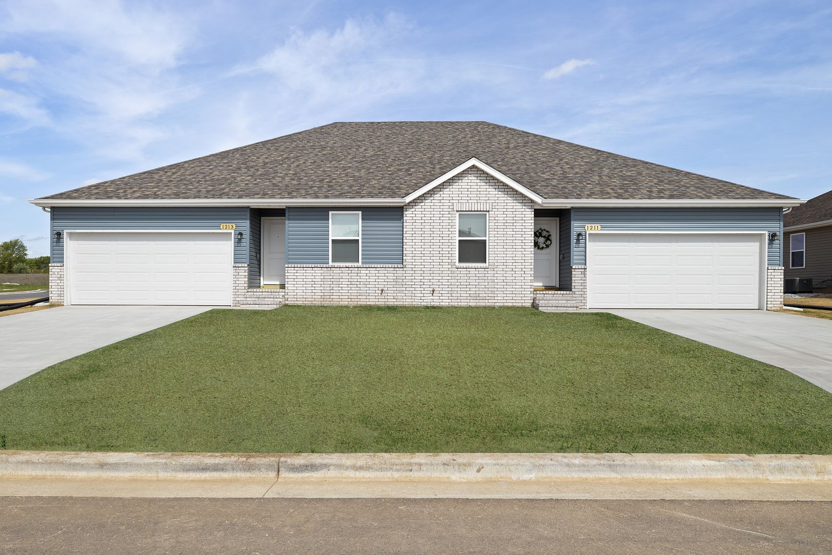 Republic House: 1213 S Choctaw Rd