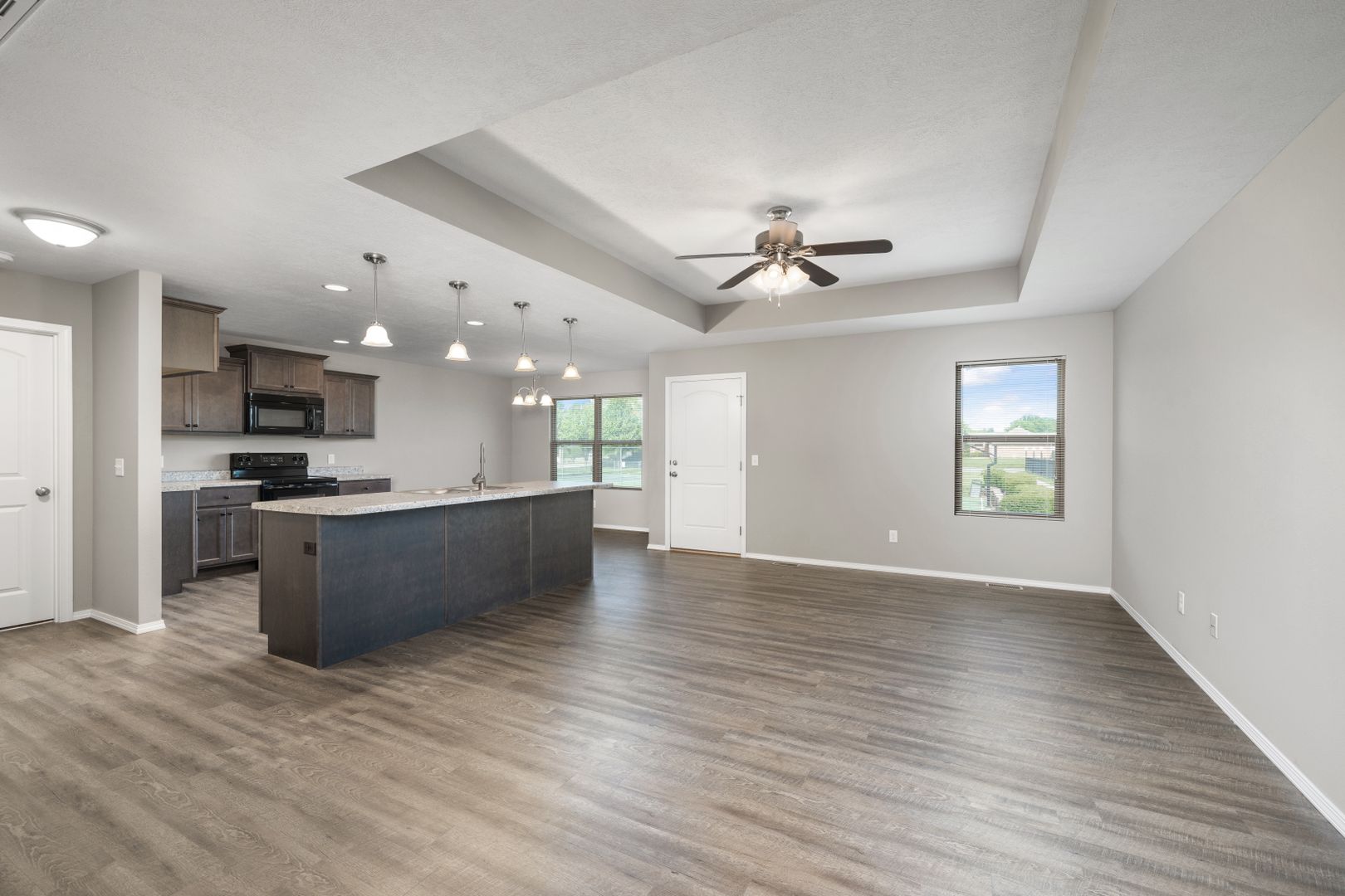 Springfield House: 5468 Yew St