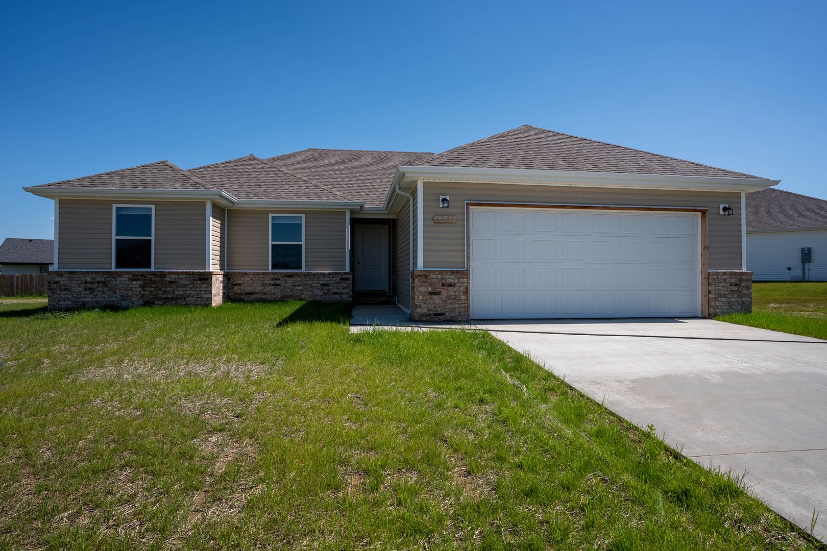 Bolivar House: 2205 S Durango Dr