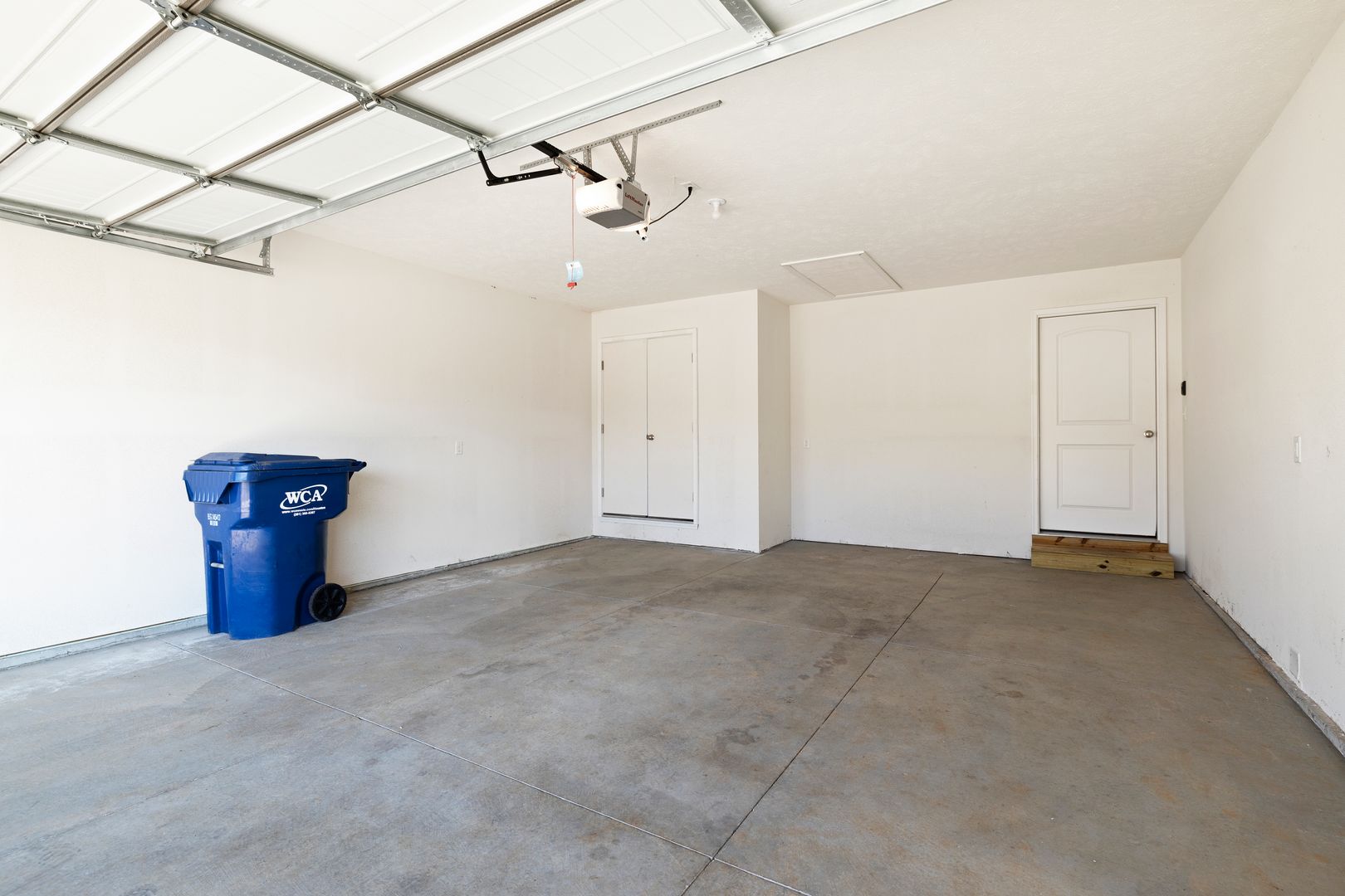 Republic House: 534 W Grace St