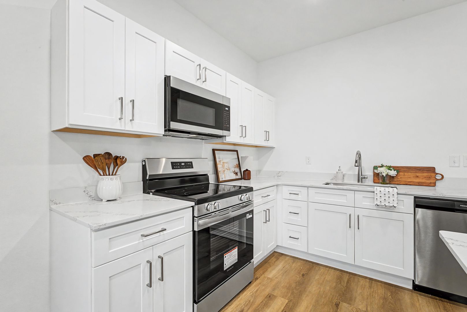 Nixa House: 1535 N Aiden St