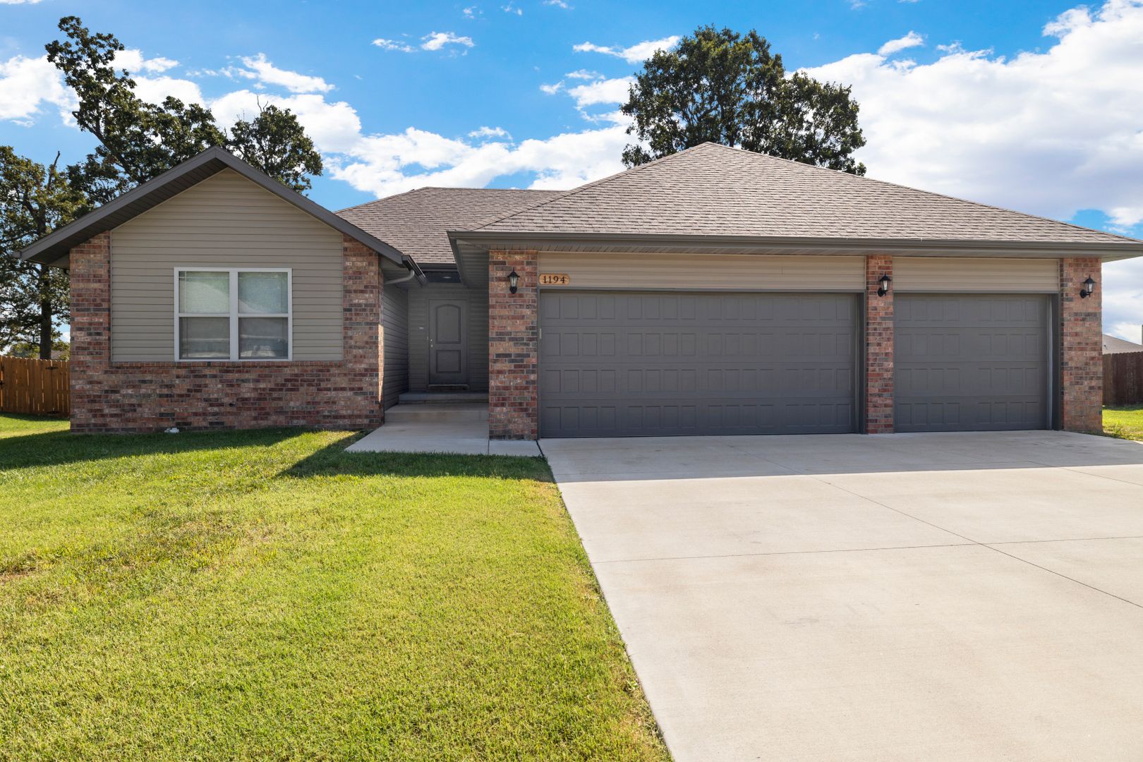 Republic House: 1194 S Calabria Ave