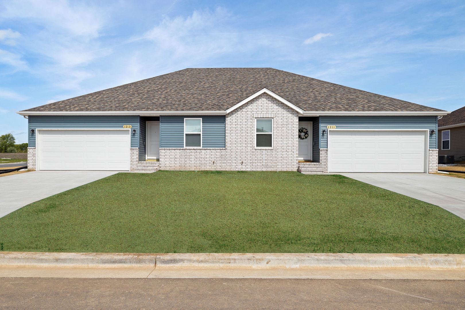Republic House: 1280 S Choctaw Rd
