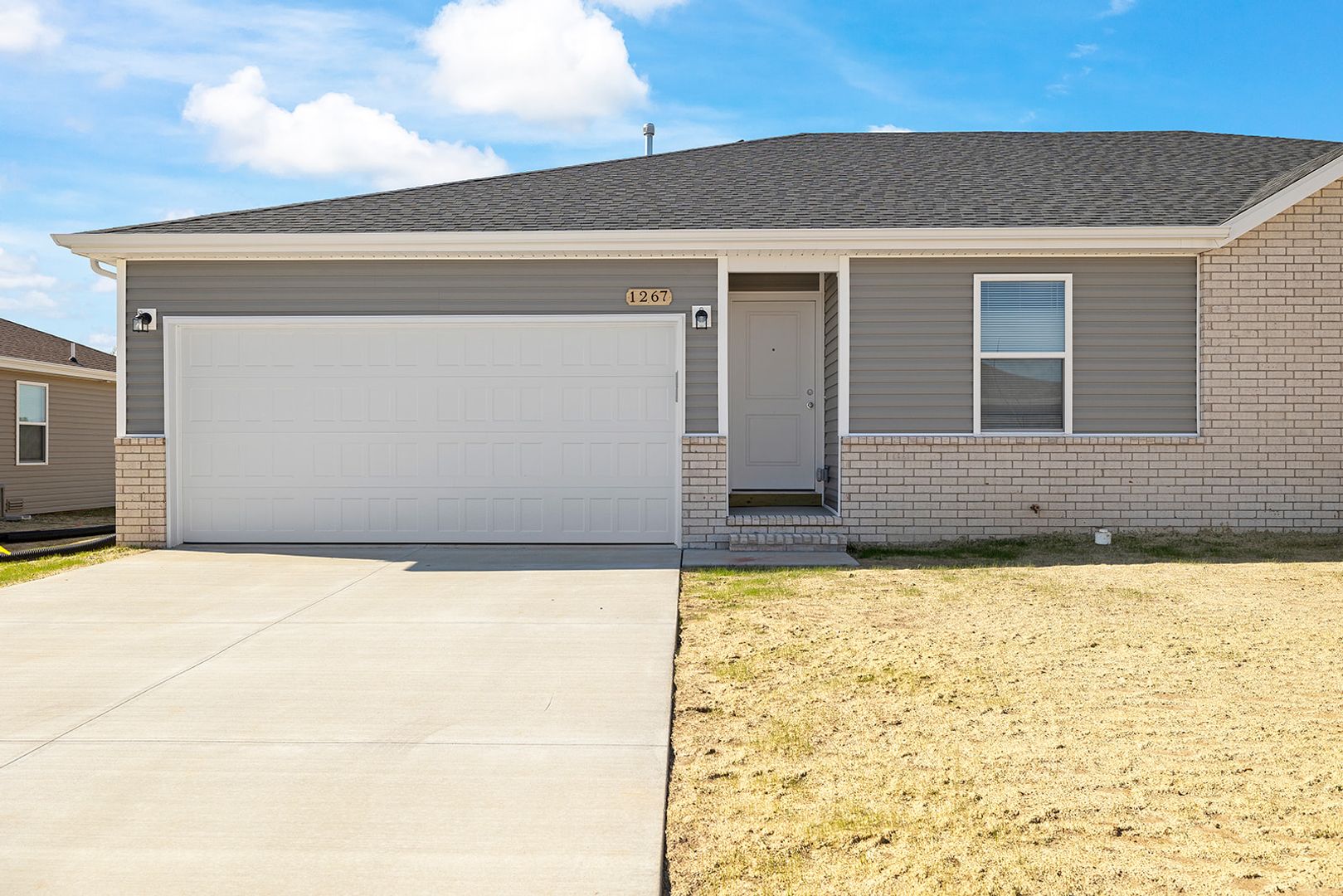 Republic House: 1253 S Choctaw Rd