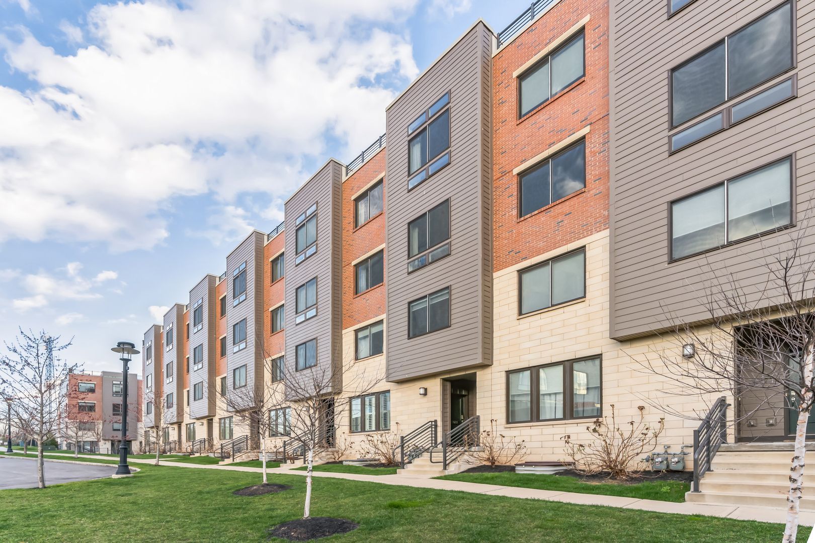 King of Prussia House: 1012 Lakeview Ct.