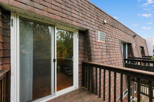 Cozy 1-Bedroom, 1 Bath Conshohocken Condo