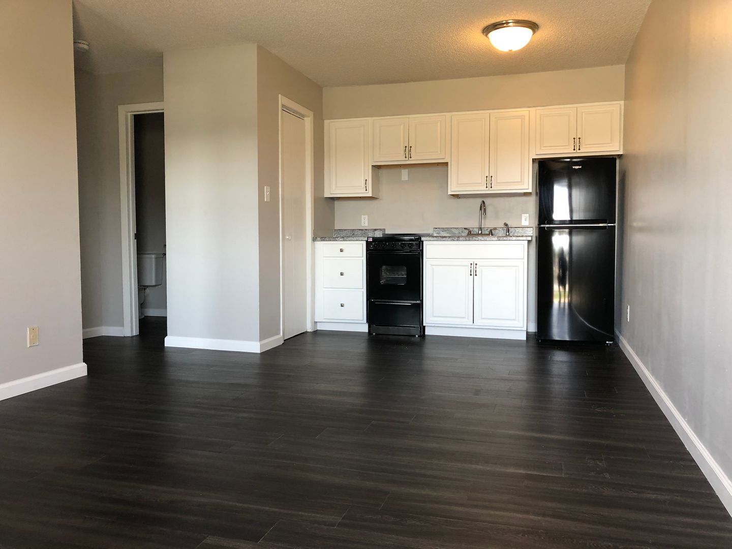 Springfield Apartment: 2120 S Ingram Mill Rd