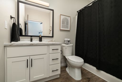 3067 S Anabranch Blvd Springfield, MO 65807 - Park 57- Furnished Studio – photo 1